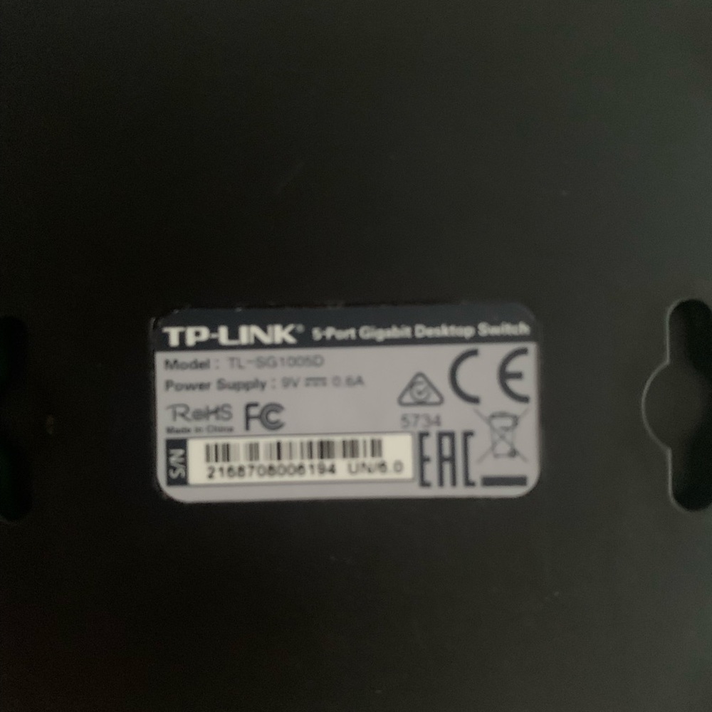 TP Link Wireless Extender - Picture 2 of 2